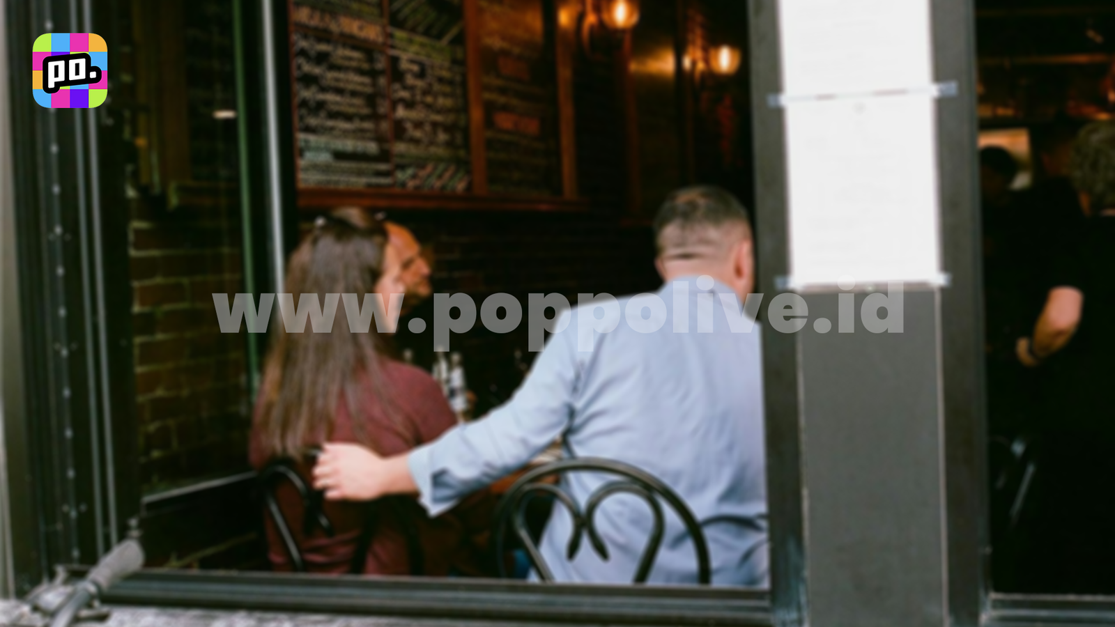 Guiding Hosts to Become Versatile as Poppo Live Agents